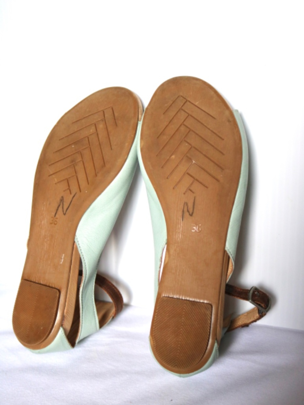 Bueno Leather Sandals Mint Green Brown Ankle Strap Open Toe Women's Size 36 - Picture 5 of 9